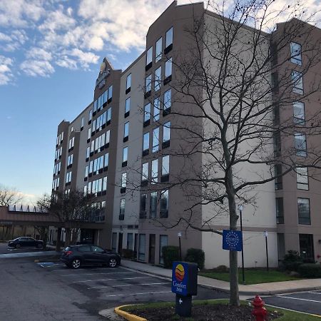 Comfort Inn Pentagon City Арлингтон Экстерьер фото