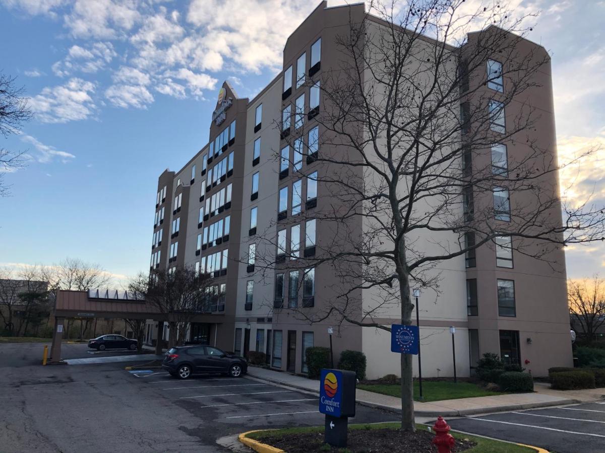 Comfort Inn Pentagon City Арлингтон Экстерьер фото