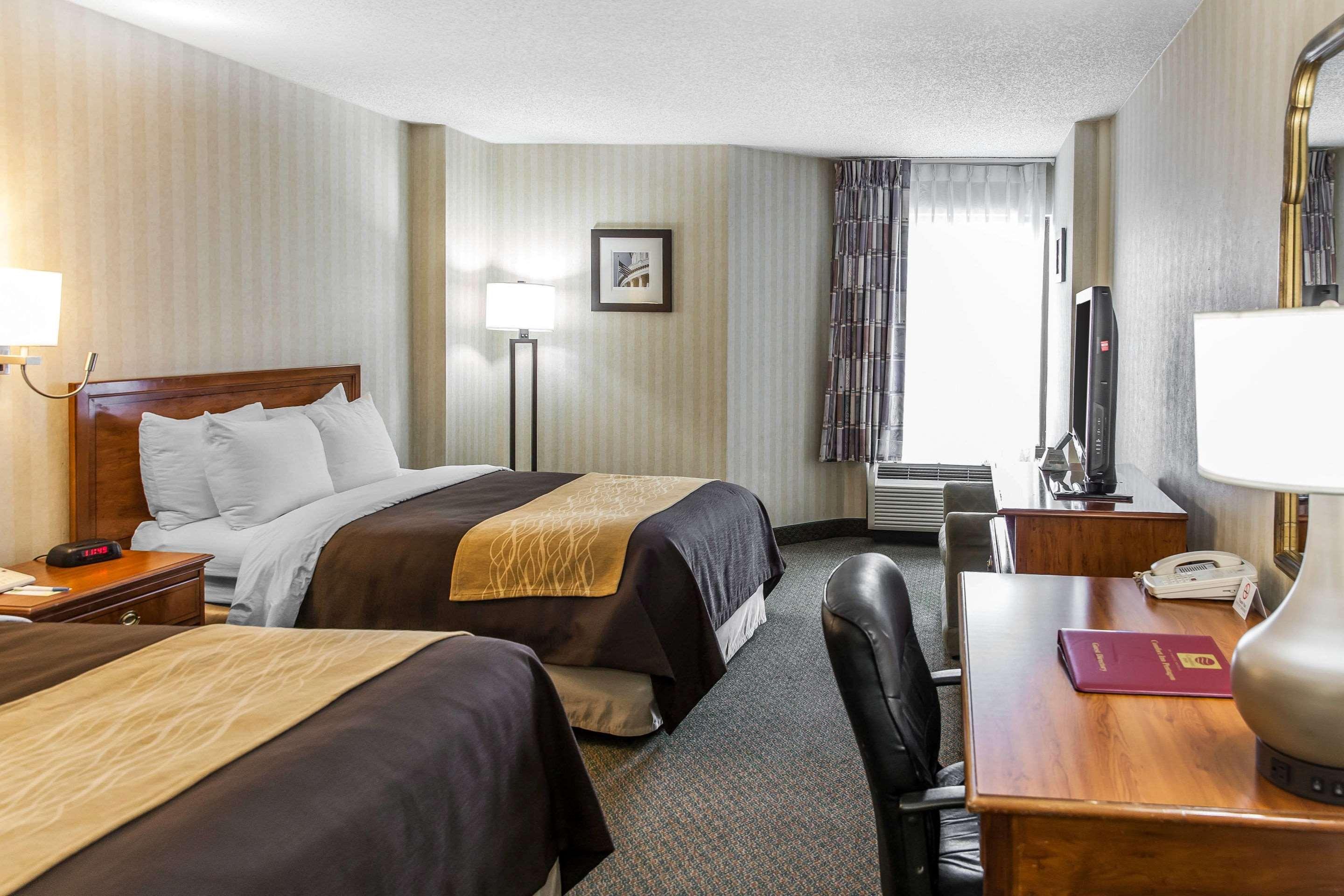 Comfort Inn Pentagon City Арлингтон Экстерьер фото