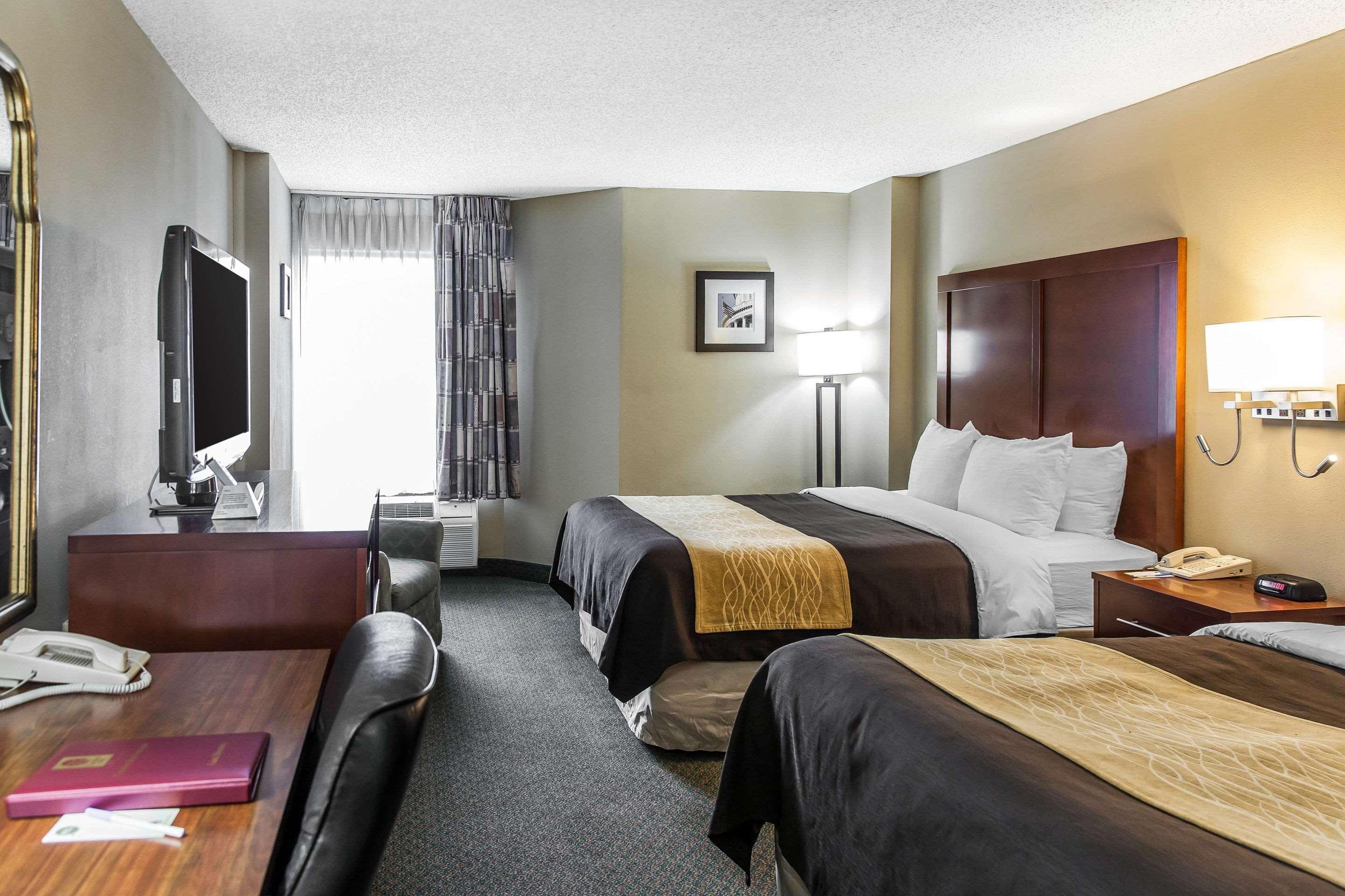 Comfort Inn Pentagon City Арлингтон Экстерьер фото