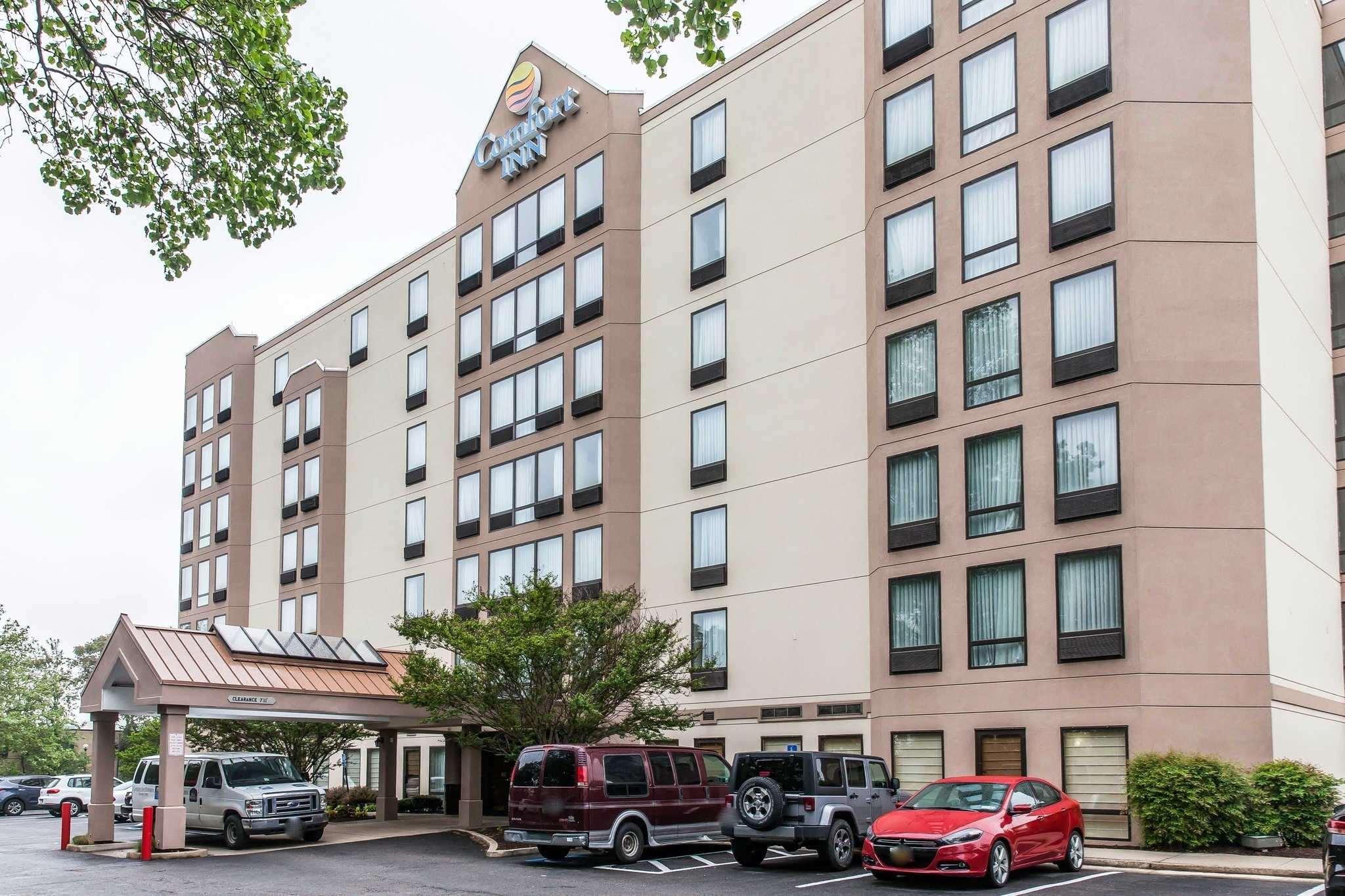 Comfort Inn Pentagon City Арлингтон Экстерьер фото