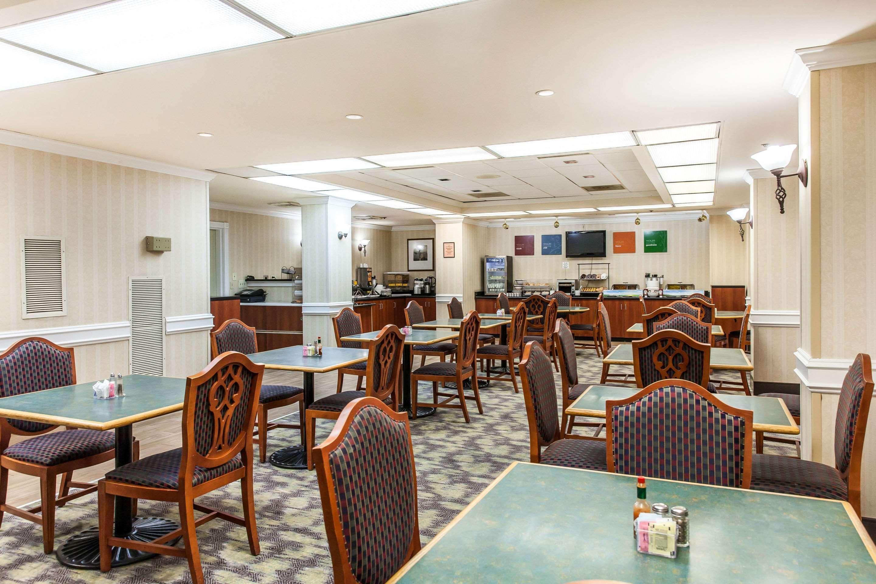 Comfort Inn Pentagon City Арлингтон Экстерьер фото
