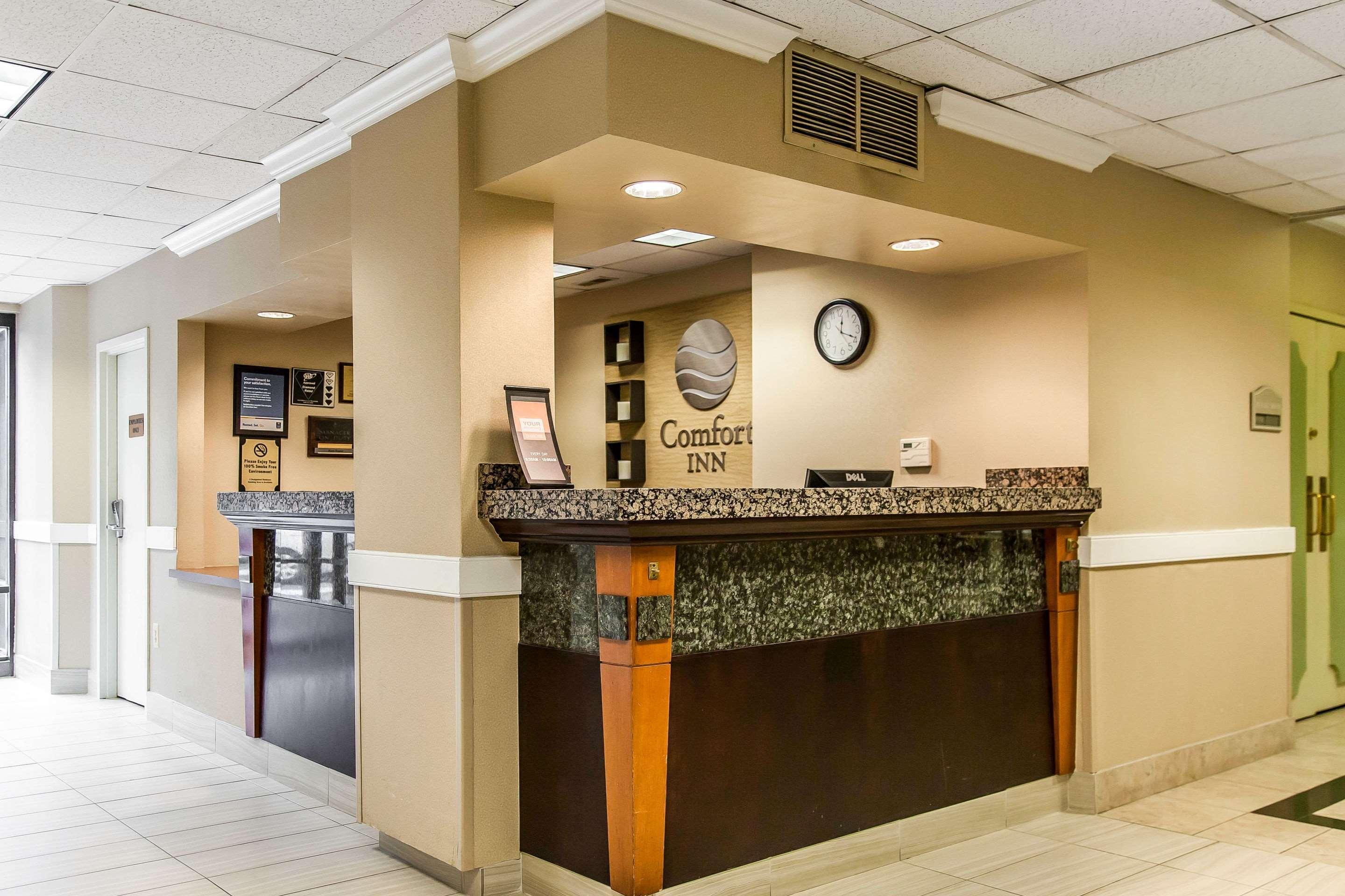 Comfort Inn Pentagon City Арлингтон Экстерьер фото