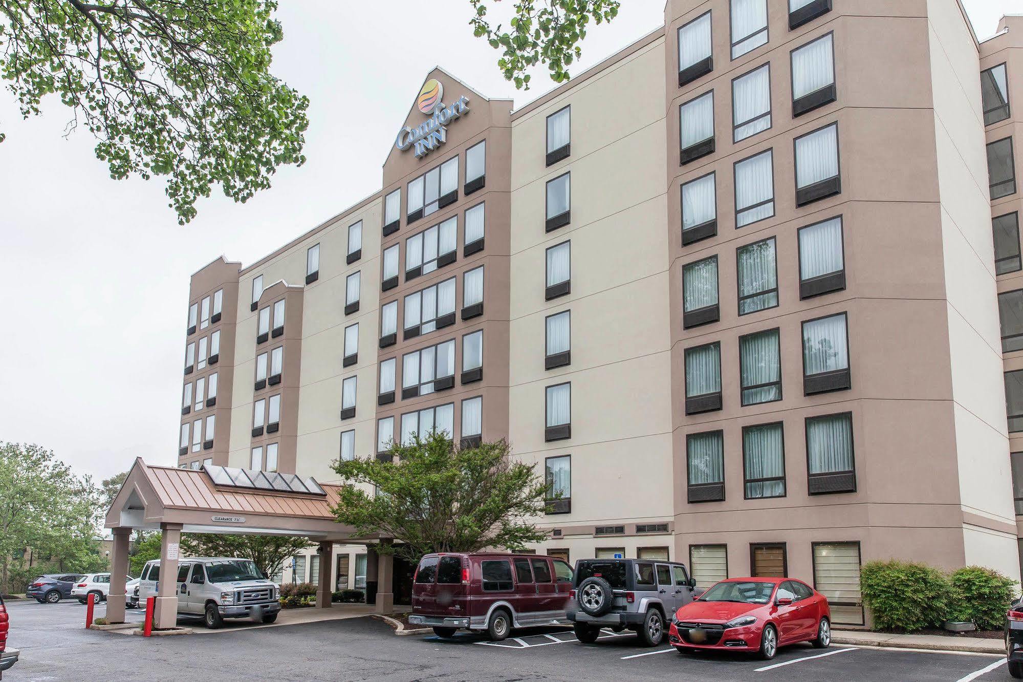 Comfort Inn Pentagon City Арлингтон Экстерьер фото